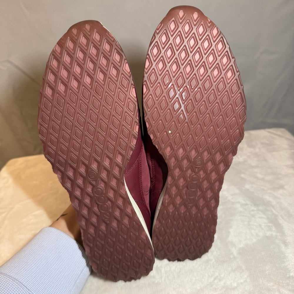 ECCO Burgundy Leather Suede Sneakers Size 40 EU / 9 US - Picture 7 of 7